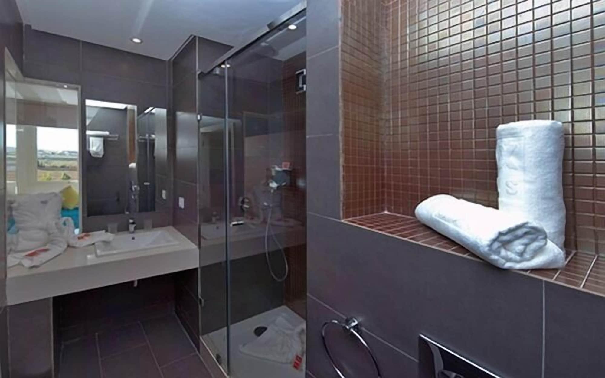 Relax Hotel Oujda Kültér fotó