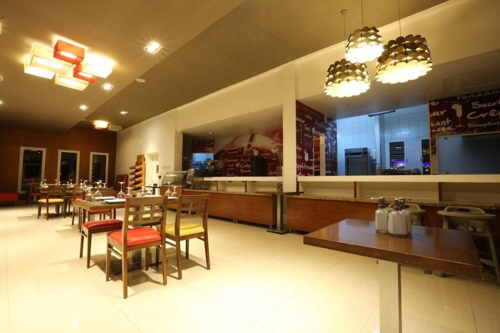 Relax Hotel Oujda Kültér fotó